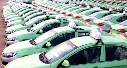 深化出租汽車行業(yè)改革政策出臺(tái)一周年!這些變化 &darr;&darr; 你感受到了嗎?未來,或建立黑名單制度和市場退出機(jī)制_財(cái)經(jīng)_網(wǎng)
